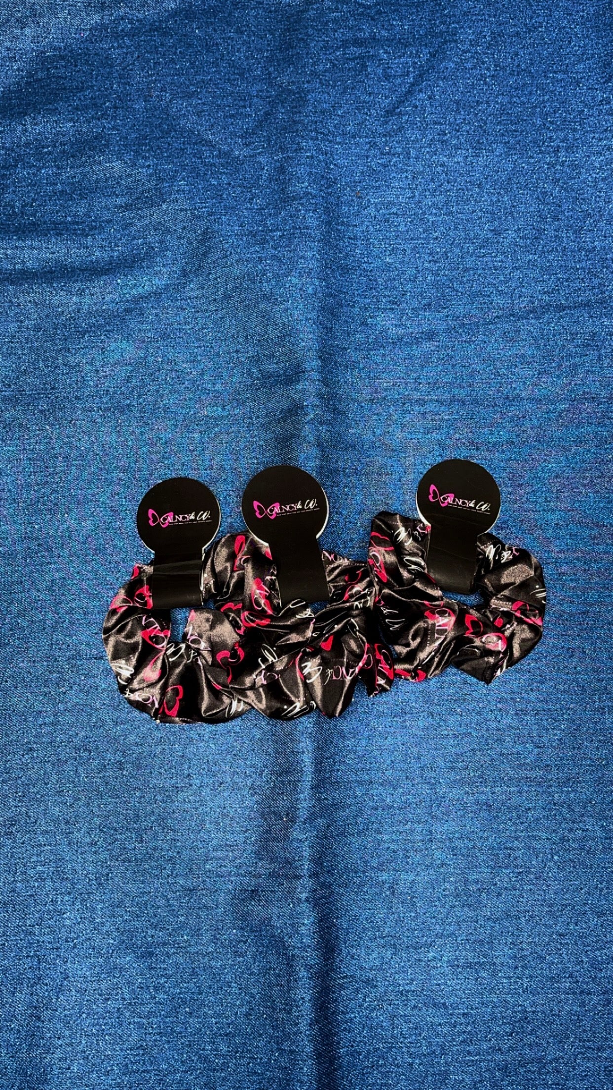 Calncynco Scrunchies