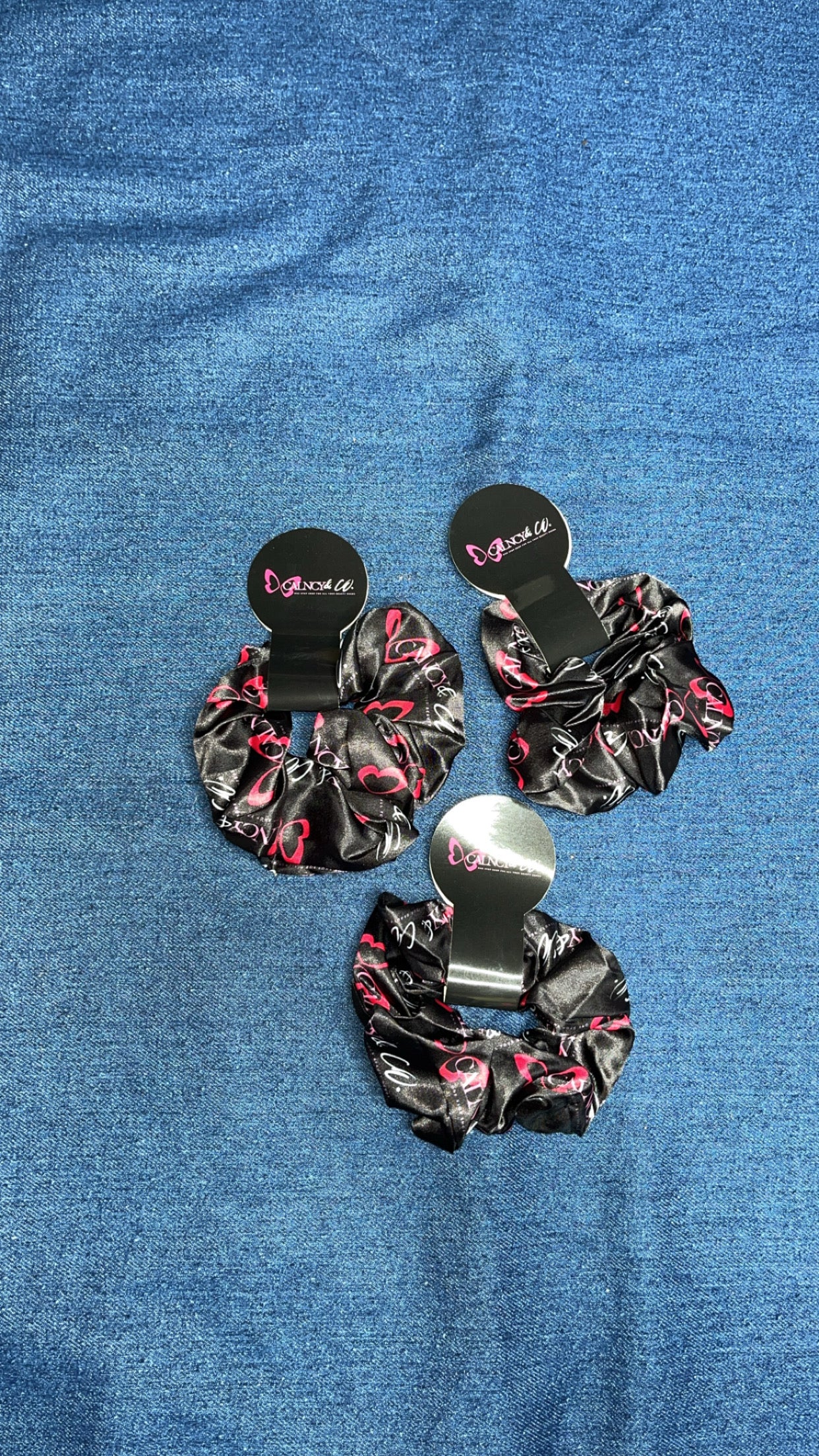 Calncynco Scrunchies