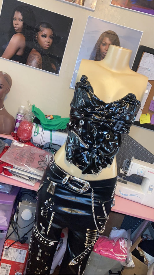 Freestyle Freeze shirt with matching custom pants